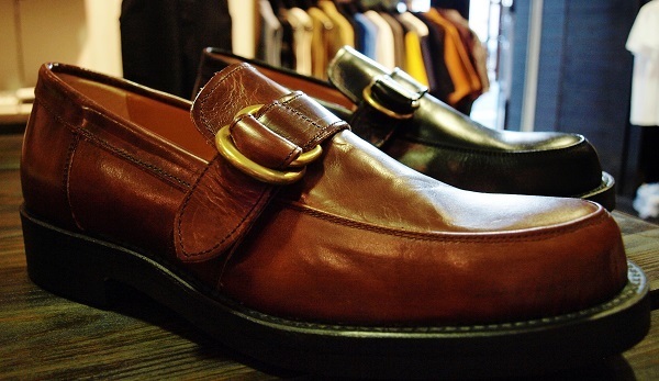 05092● CALEE LOAFER TYPE LEATHER SHOES 9