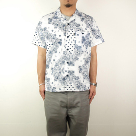 pais_shirts-b.jpg